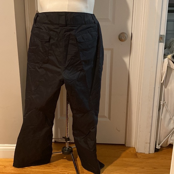 Columbia Ski and Snow Boarding Pants - Picture 2 of 3
